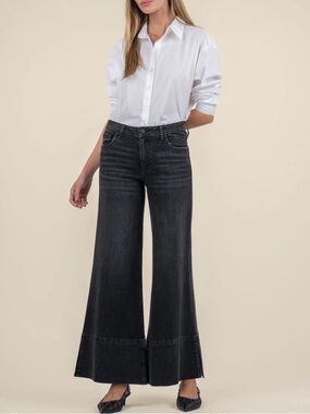 NEW Evereve KUT From The Kloth Goldie Mid Rise Superflare Streamline Black Jeans